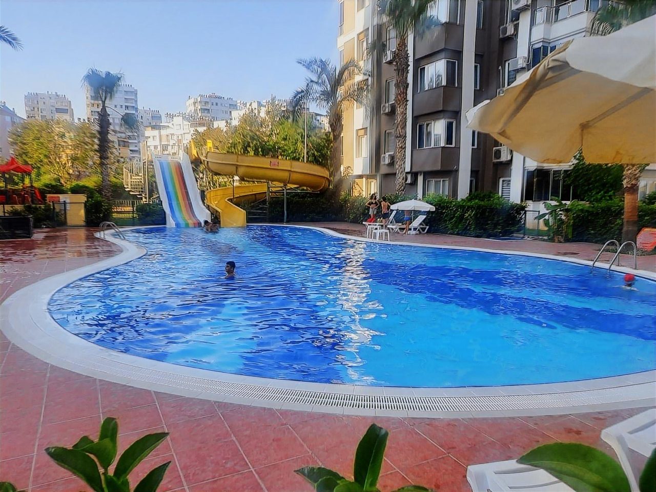 Uncalı Konaklar Bölgesinde Eşyalı 2+1 Kiralık