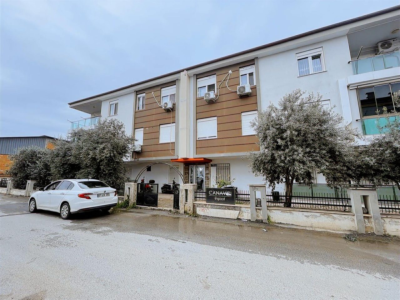 Merkezi Konumda, Park Manzaralı Ferah 2+1 Daire