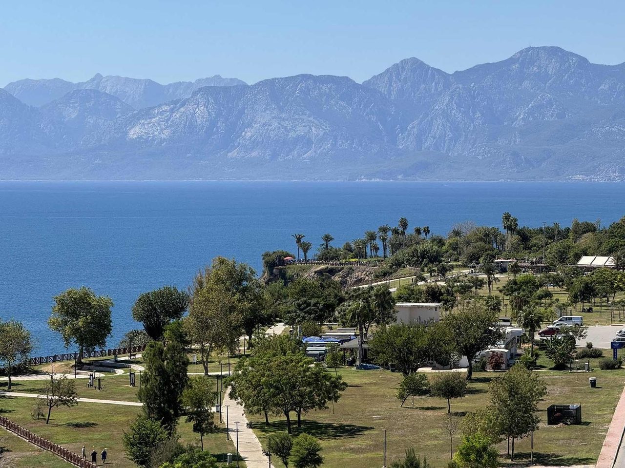 Güzeloba Mimar Yapımı Panoramik Deniz Manzaralı Arakat 3+1 Daire