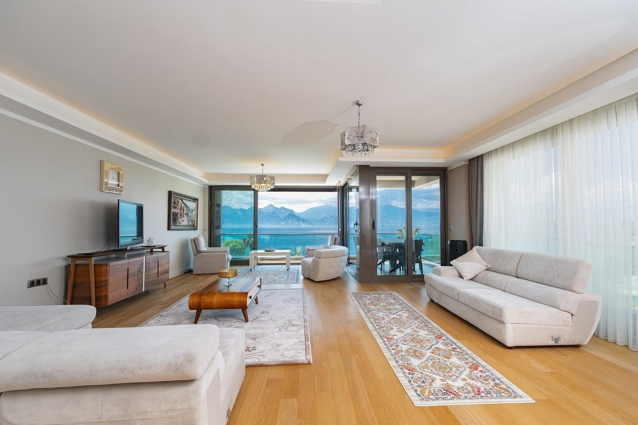 Yalımpark'da Takaslı Denize Sıfır 4+1 Lüks Satılık Daire