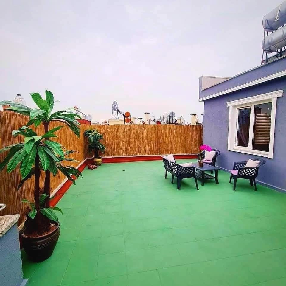 280m 5+3 Ve 100m2 Teras Dubleks-3ayrı Kiralık Daire Halinde