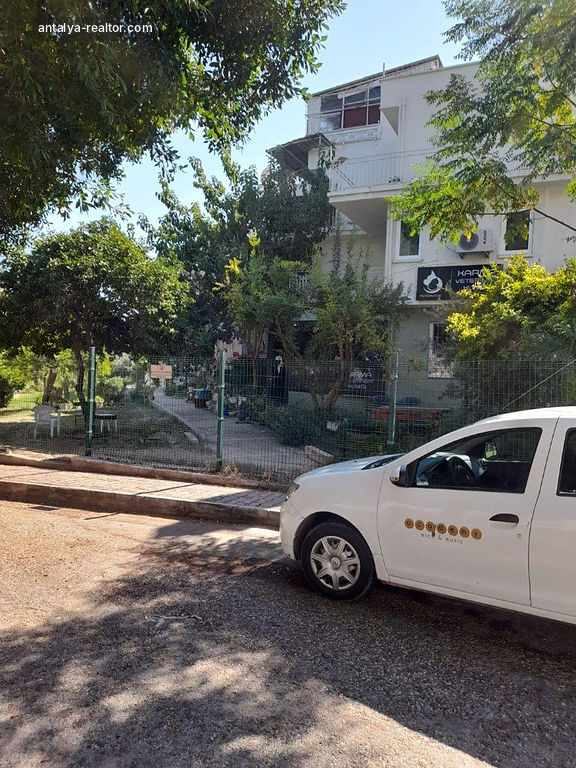Lara Örnekköy'de Denize Yakın Özel Plajlı Kiralık 2+1 Dubleks