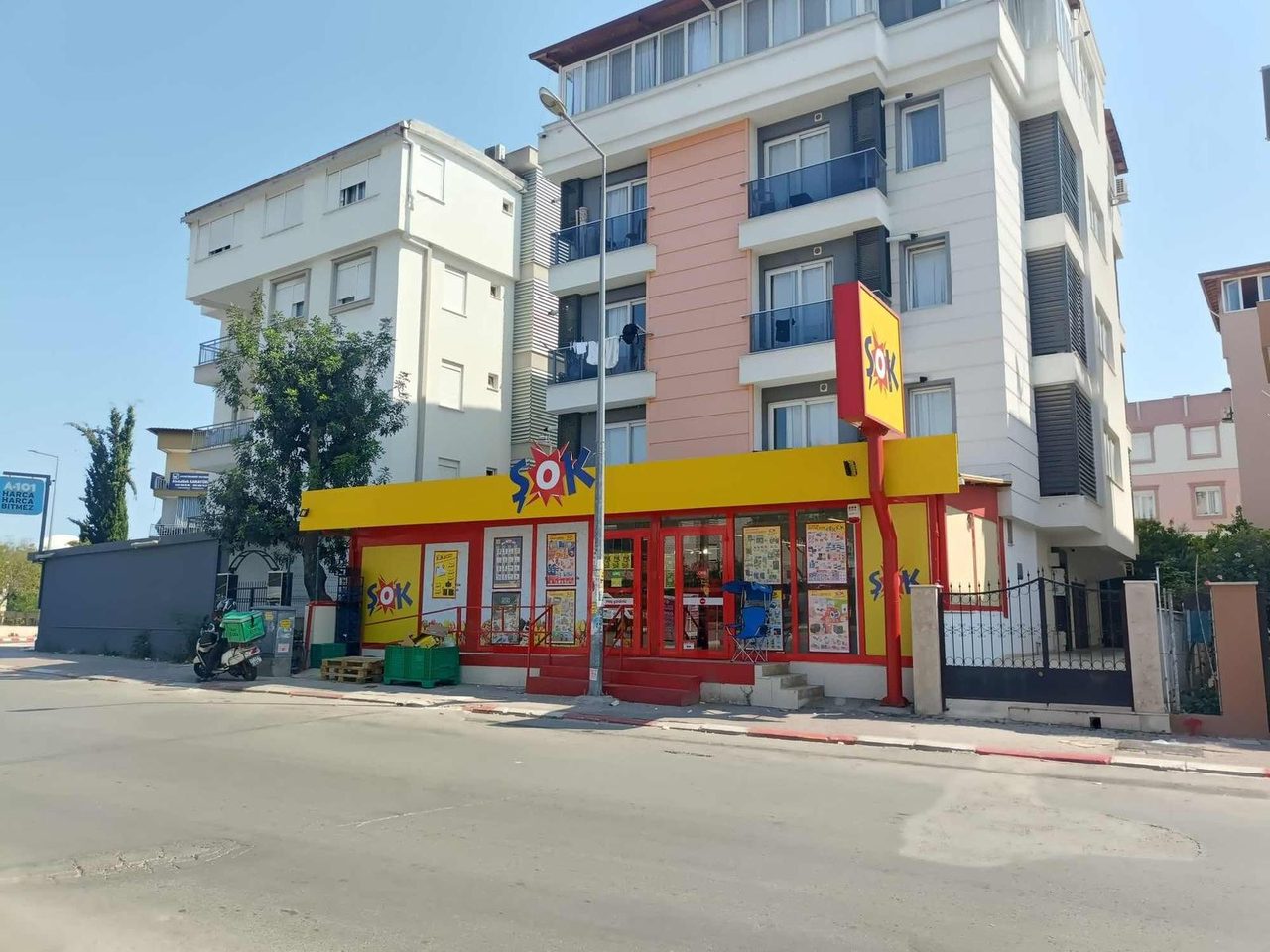 Kültürde Kurumsal Kiracılı 190 M2 Satılık Dükkan