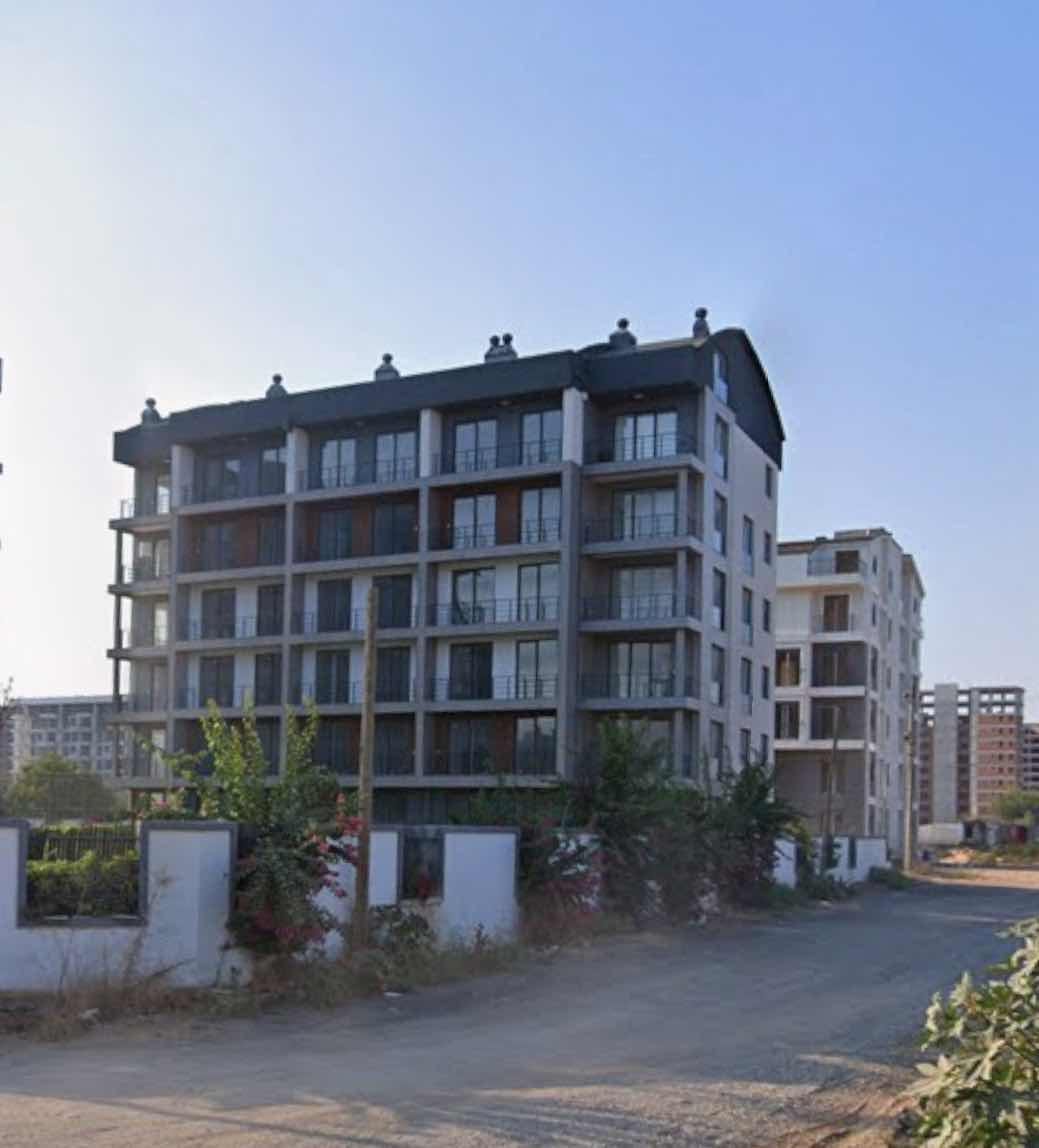 Altıntaş'ta Site İçerisinde, Eşyalı Kiralık Daire
