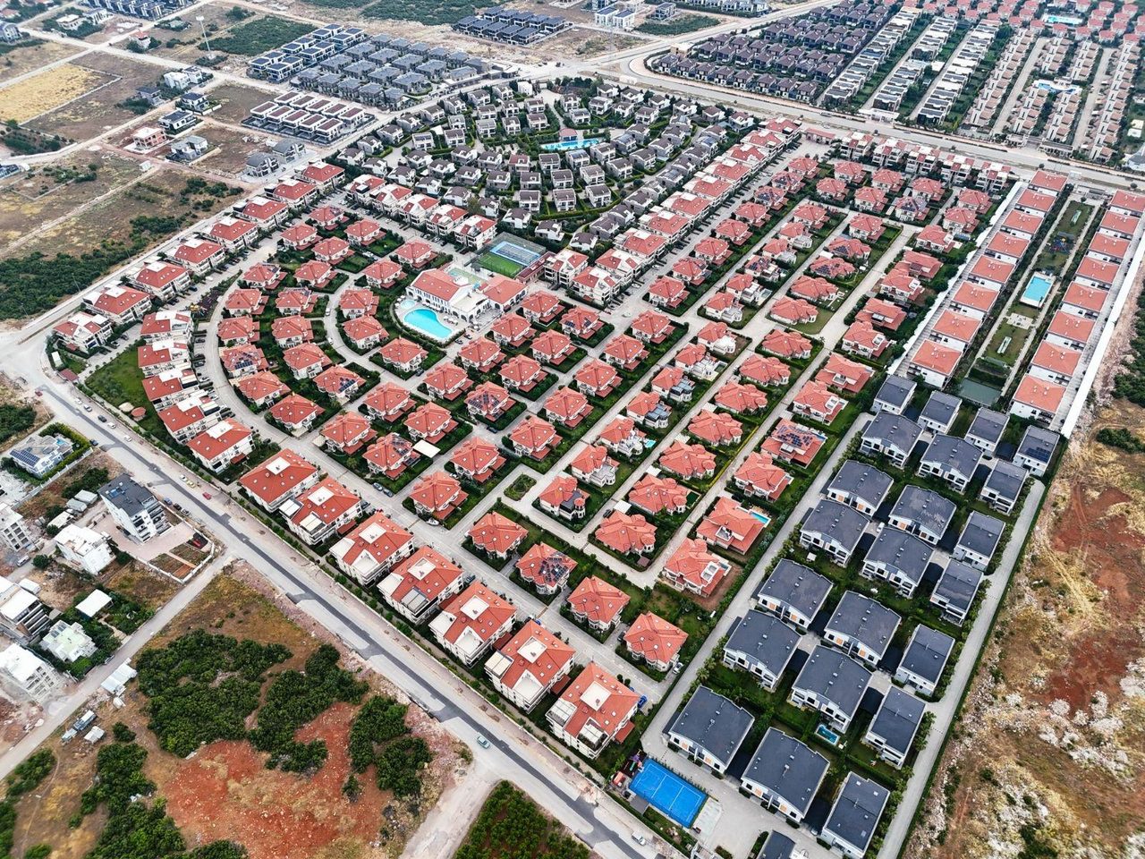 Vali Konakları 2'de Müstakil Bahçeli Eşyalı Kiralık Villa