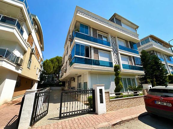 Квартира 1+1 с видом на море в комплексе с бассейном на продажу