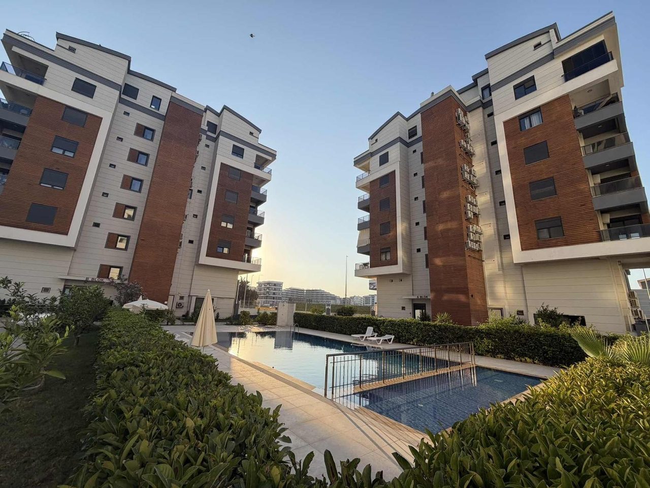 Full Özellıklı Sıtede Sıfır Eşyalı 1 + 1 Kıralık Daıre