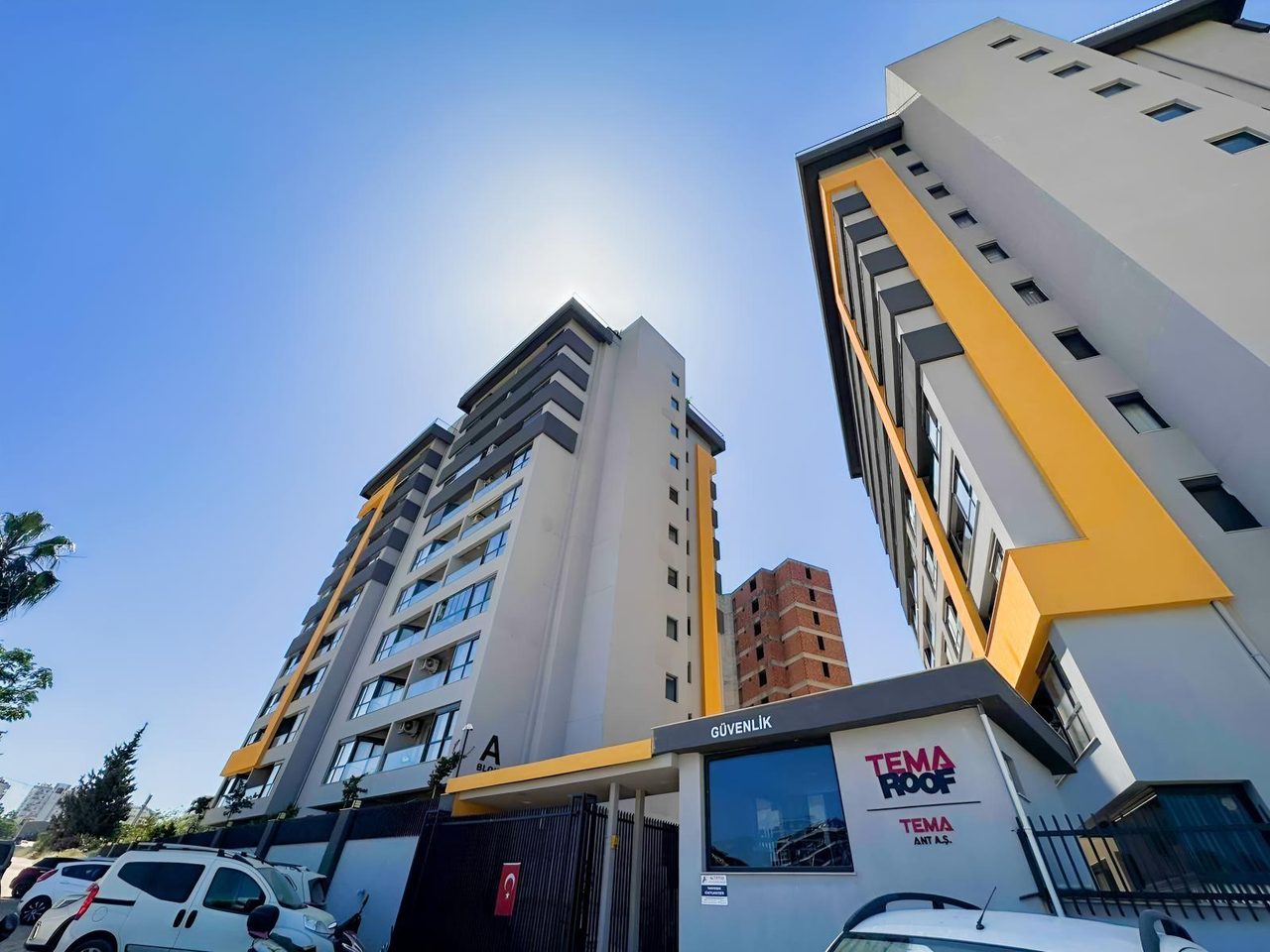 Altıntaş-temaroof'ta İskânlı Satılık Daire.