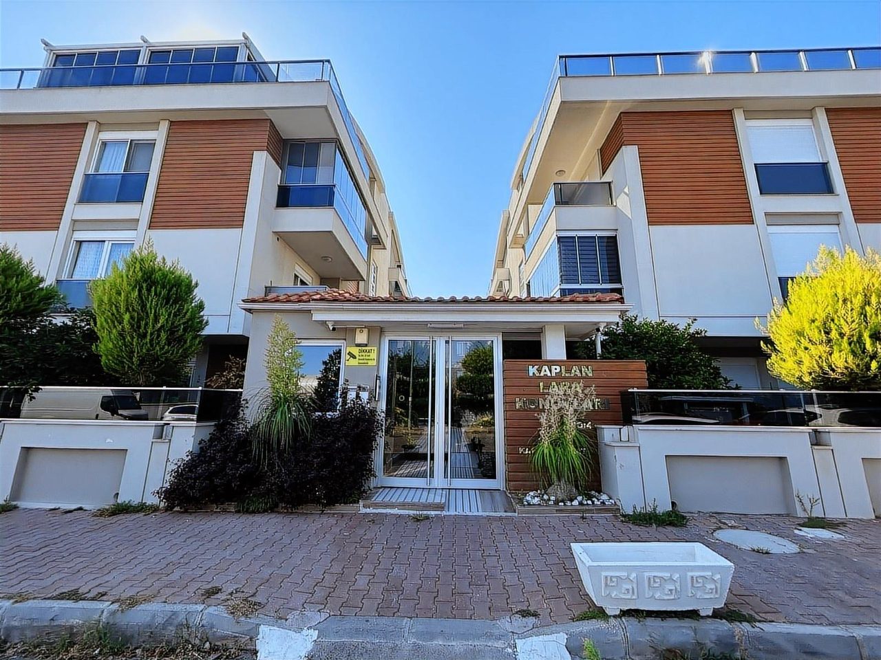 Çağlayan Merkezde Eşyalı Site İçinde 2+1daire