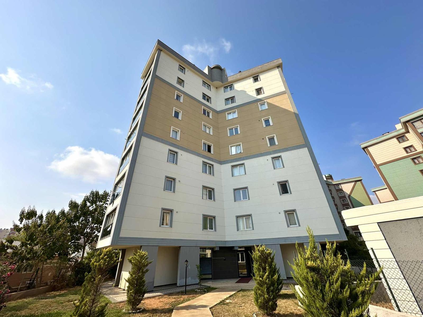 Güzeloba Yuvamkent Sitesinde 1+1 Kiralık Daire