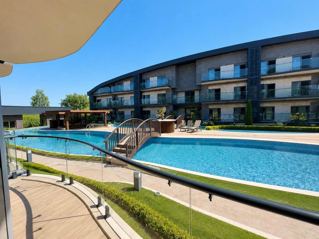 Güzeloba Kundukanyon2 Sitesi Denize Yürüme Mesafe Prestijli 1+1