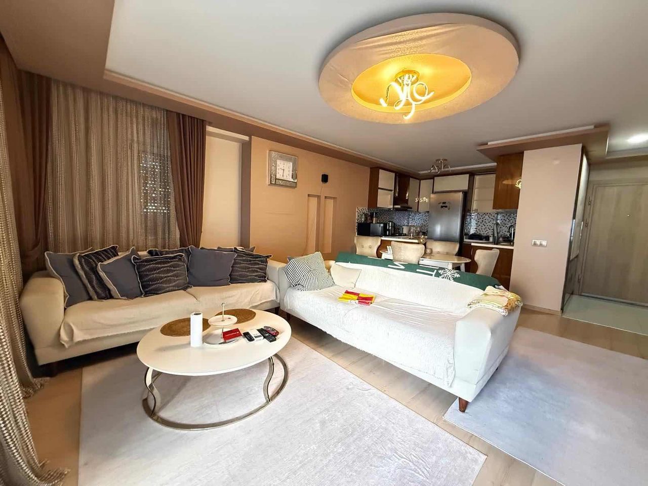 242 Park Evlerinde Satılık 1+1