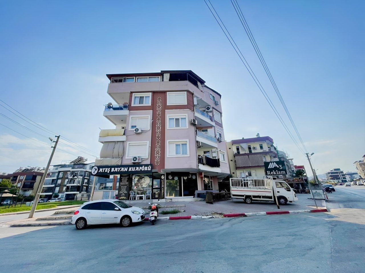 Tramvaya 100 Mt Kuzeyyakada Satılık Krediye Uygun 3+1