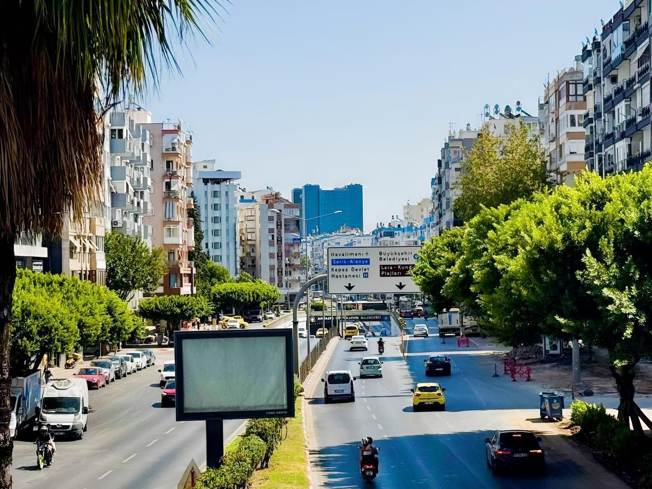 100. Yıl Cadde Üzeri Ofis Kullanımına Uygun 3+1 Kiralık