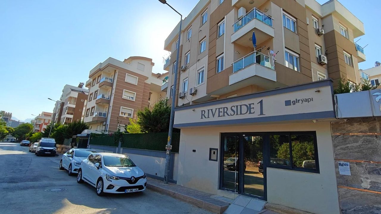 Konyaaltı Mollayusuf Havuzlu Kapalı Otoparklı Eşyalı Kiralık 2+1