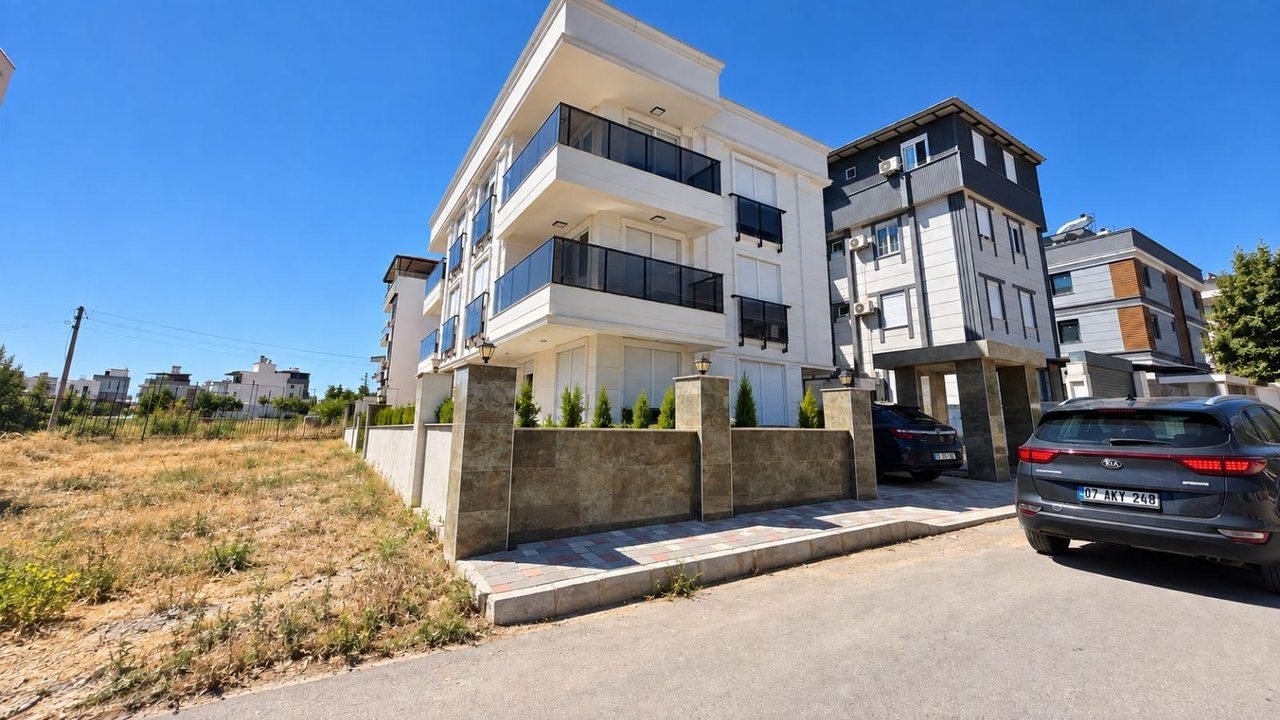 Ermenekte Deniz Manzaralı 4+1 Tripleks Villa