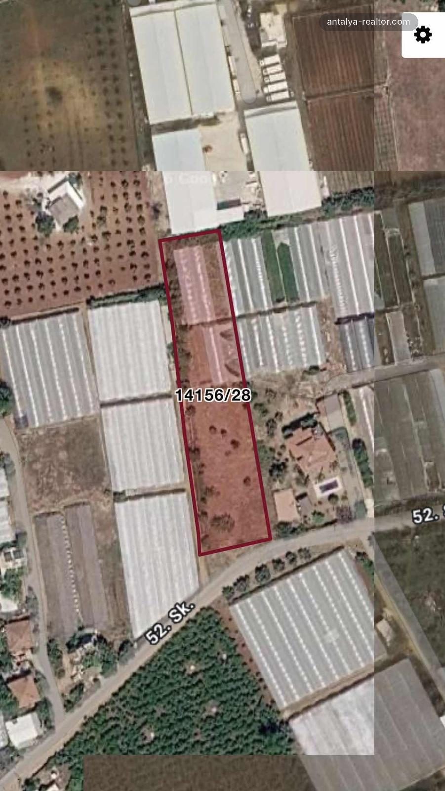 Atatürk Mahallesinde 3.500 M² Depoya Uygun Arazi
