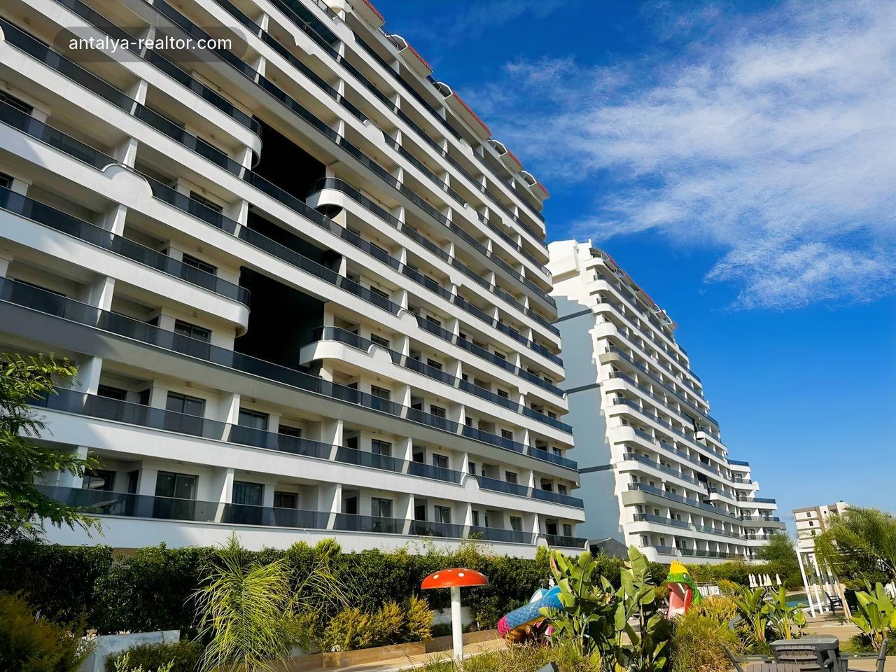 Altıntaş' Site İçi Satılık 1+1 Daire