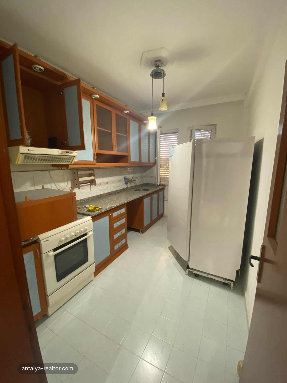 Альтынова, м-в Мендерес, 2+1, квартира в аренду