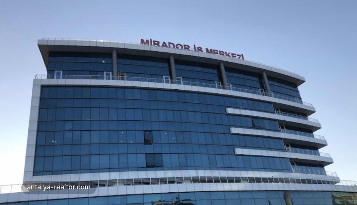 Офис в бизнес-центре Mirador на главной улице