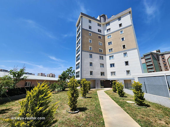 Yuvamkent'te Temiz Eşyalı Kiralık 1+1 Daire