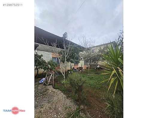 АКСА АТАТЮРК МАХ. ПРОДАЕТСЯ 427 м² ОТДЕЛЬНЫЙ ЗЕМЕЛЬНЫЙ УЧАСТОК И ЖИЛОЙ ДОМ 3+1