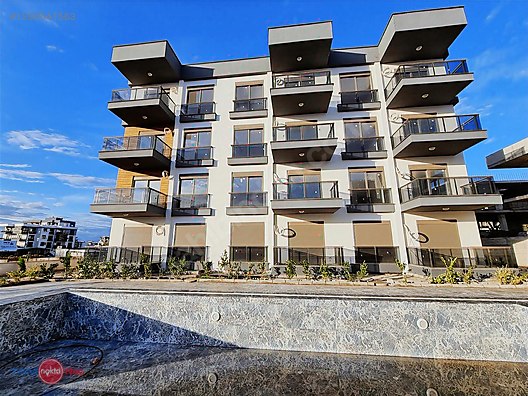 В Алтынташе продается 1+1 высокий проход в очень хорошем месте