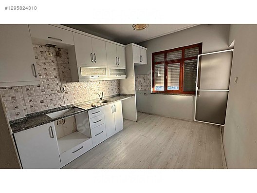 В Акшу Чалкая светлая, с отдельной кухней 3+1 квартира в аренду