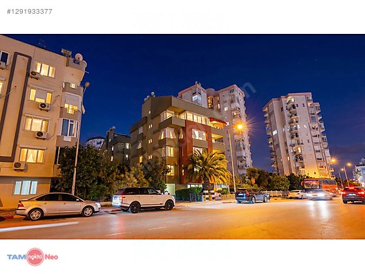 YEŞİLBAHÇE DE SİTE İÇERİSİNDE BAHÇE KULLANIMLI VİLLA TADINDA