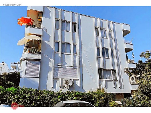 Örnekköy'de yatırımlık, kentsel dönüşüme uygun daire.