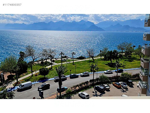 Yeşilbahçe'de DENİZE SIFIR Erenkuş plaja 3dk mesafe Satılık