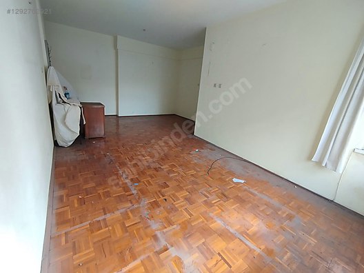 На расстоянии 300 метров от моря, на улице Гюллюк, лифт, 3+1, самое центральное расположение