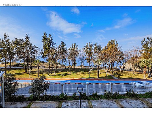 LARA SAHİLDE EN ÖN KISIMDA DENİZ MANZARALI SATILIK DAİRE