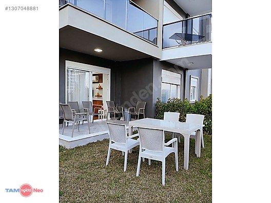 Просторная люкс квартира 2+1 с использованием большого сада