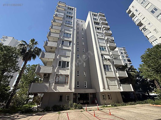 От АЙШЕ ЙЕНИДОГАН квартира 2+1 с видом на море, просторная, с мебелью