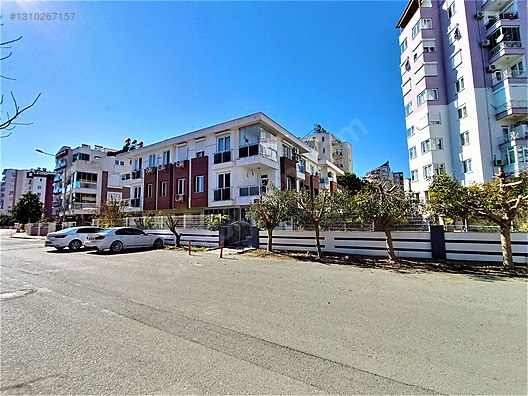 Güzeloba Mah Merkezinde Eşyalı Kiralık Bahçe Katı 2+1 Daire