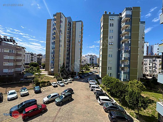 MEYDANKAVAĞI 12. CAD SİTE İÇİ 3 CEPHESİ AÇIK SATILIK 3+1 DAİRE