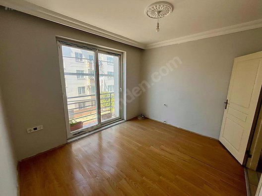 Kızıltoprakta 2+1 ayrı mutfaklı Güney Batı cephe BOŞ kiralık