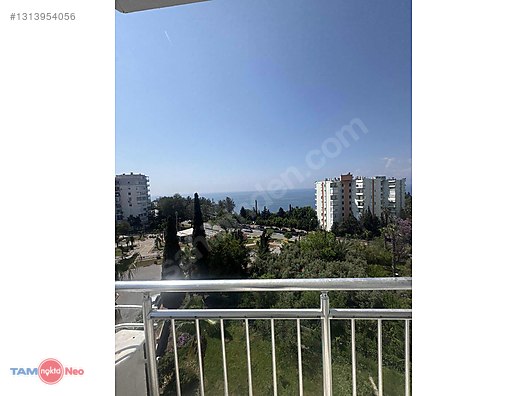 Deniz manzaralı 3+1 150m2 kiralık daire