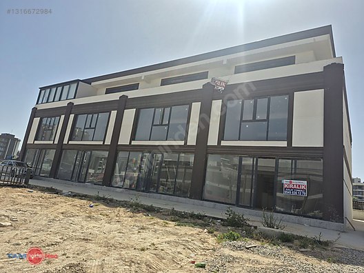 Altıntaş 'ın en değerli cad. 40 lık yolda 264 m2 kiralık dükkan
