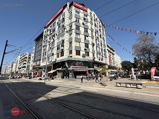 ŞARAMPOL CADDESİ KAPALI YOLDA İŞ MERKEZİNDE 2+1 KİRALIK OFİS