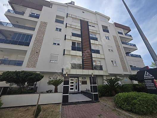 Laranın Nezih Bölgesinde Geniş 4+1 Dublex Daire