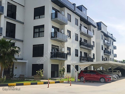 ALTIŞTAŞ 'TA 40 'LIK YOLA YAKIN GÜVENLİKLİ SİTE'DE
