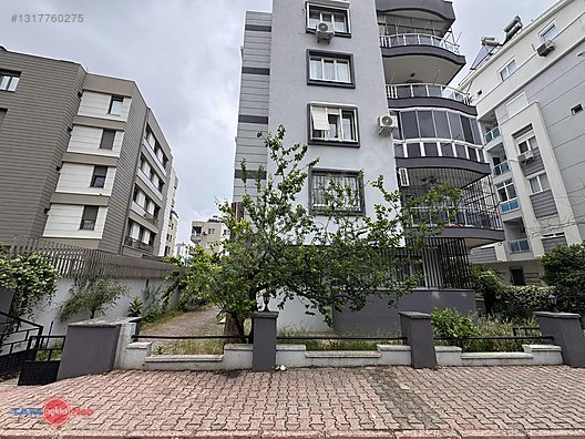 MEYDANKAVAĞI MAHALLESİNDE GENİŞ 3+1 SATILIK DAİRE