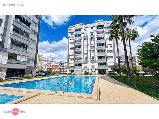 Muratpaşada güvenlikli havuzlu sitede 3+1 satılık daire