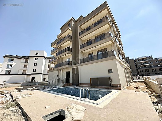 İYİ LOKASYONDA SATILIK 1+1 LÜKS DAİRE
