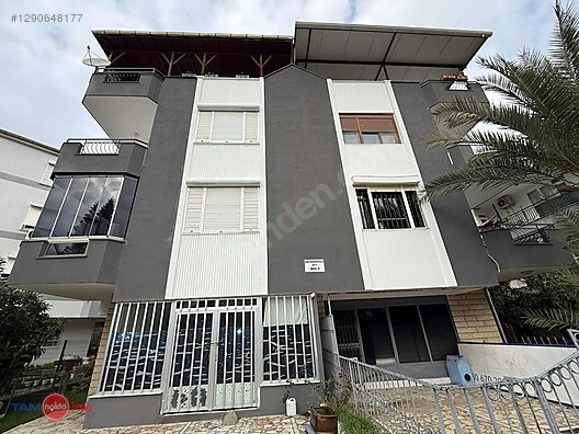 Güzeloba'da Ana Caddeye 2. parsel Satılık Daire