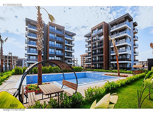 SİTE İÇİNDE AYRI MUTFAKLI 7/24 GÜVENLİKLİ HAVUZLU KİRALIK 2+1