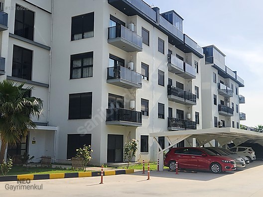 ALTINTAŞ 'TA 40 'LIK YOLA YAKIN GÜVENLİKLİ SİTE'DE