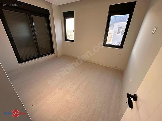 İskanlı | Krediye Uygun | Açık-Kapalı Otoparklı | Havuzlu Site